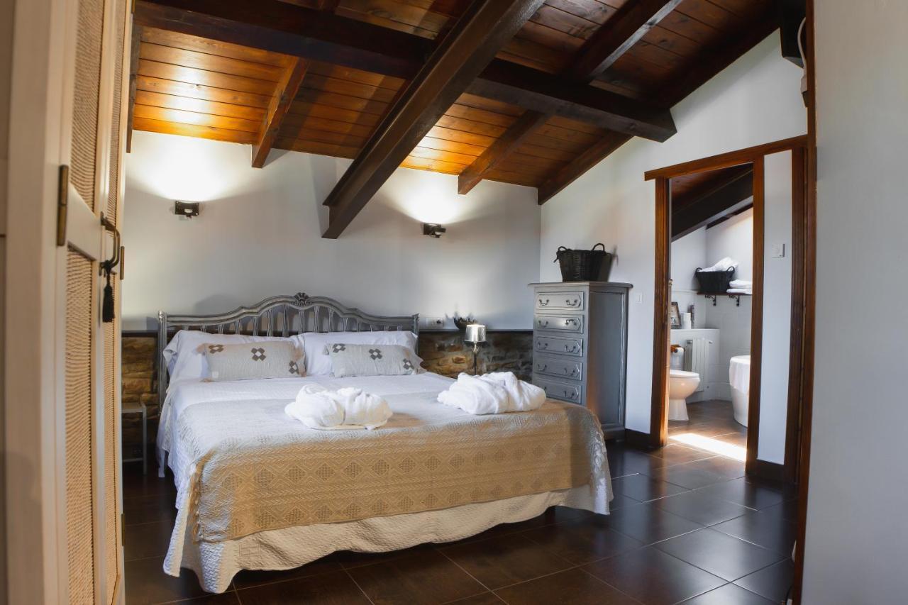 La Posada De Ojebar Rustica Rasines Buitenkant foto