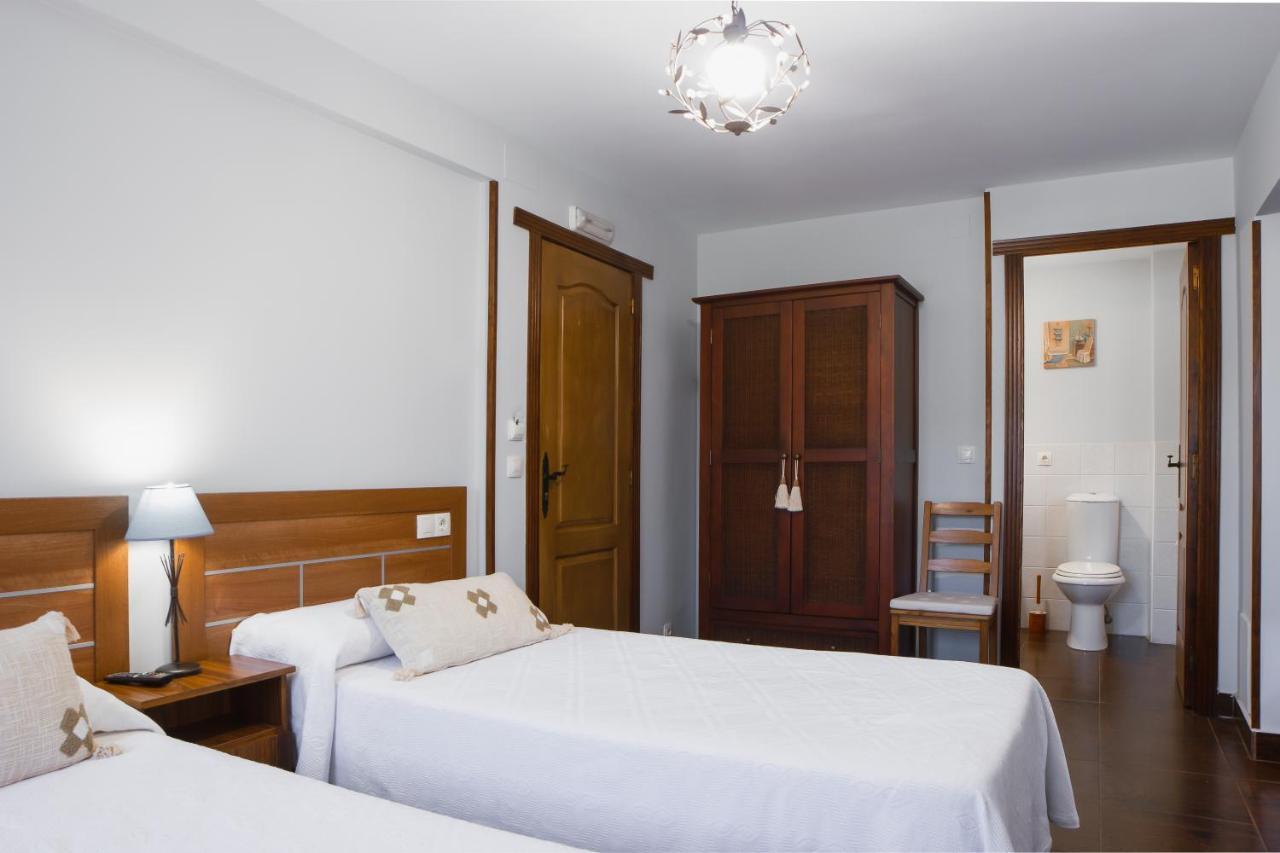 La Posada De Ojebar Rustica Rasines Buitenkant foto